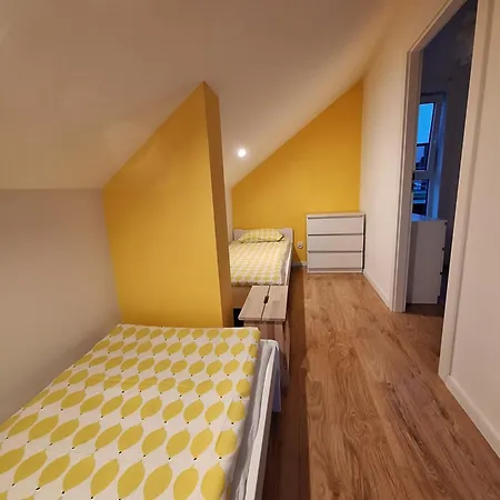 Semesterbostad Caloroczne Morzemoze